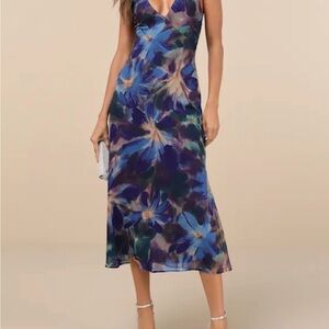 NWT Lulus floral midi dress size s